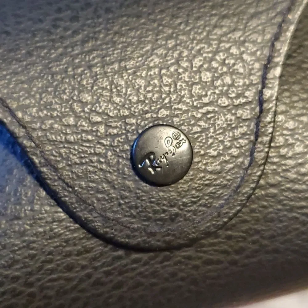 guc Black Ray Ban Sunglasses Case